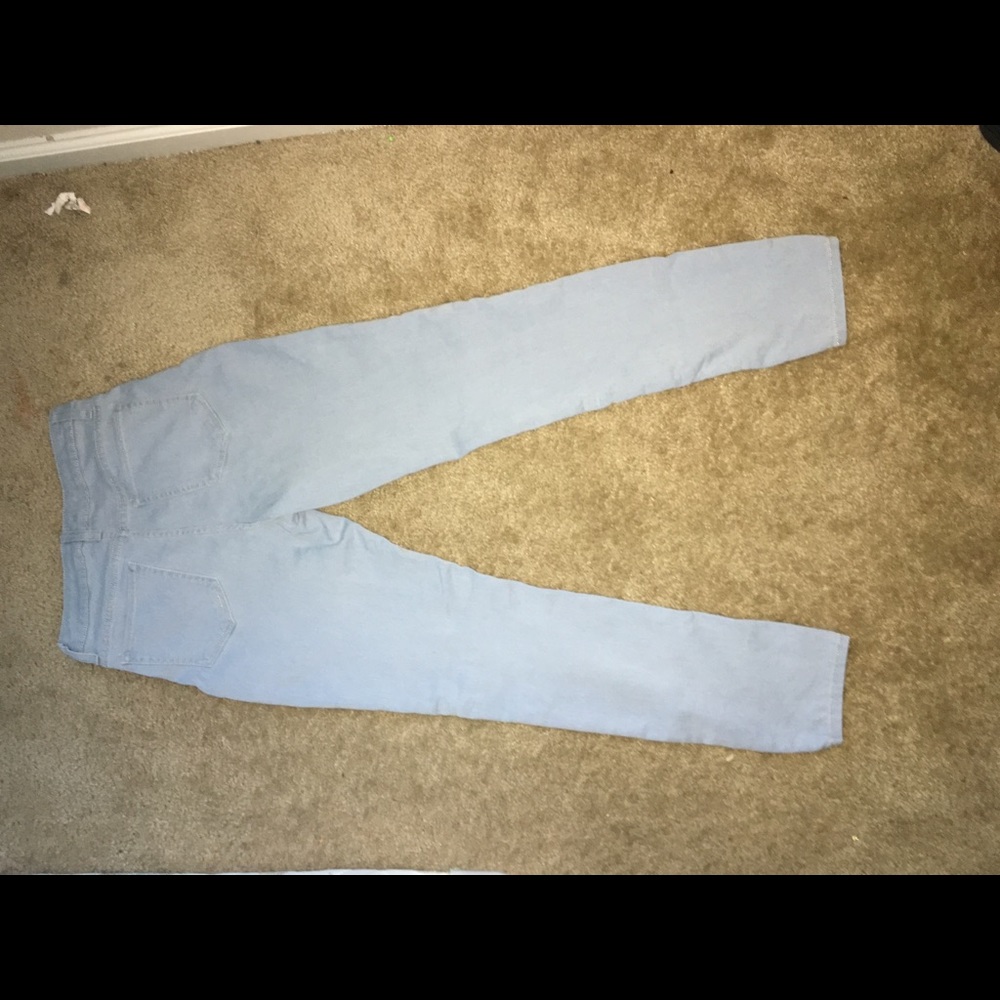 High waisted jeans